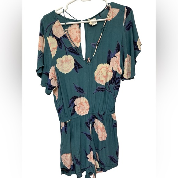 Billabong Strap Up Green Floral Short Romper - Picture 1 of 12